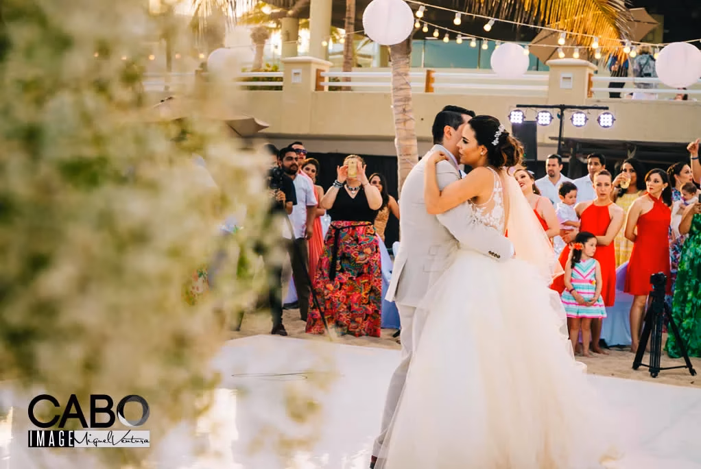 Fotografía de boda en Los Cabos por Miguel Ventura